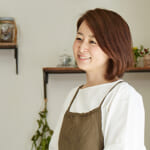 <span class="fz-12px">オフィシャルクリエイター</span><br><span class="fz-12px">森崎 繭香さん</span>
